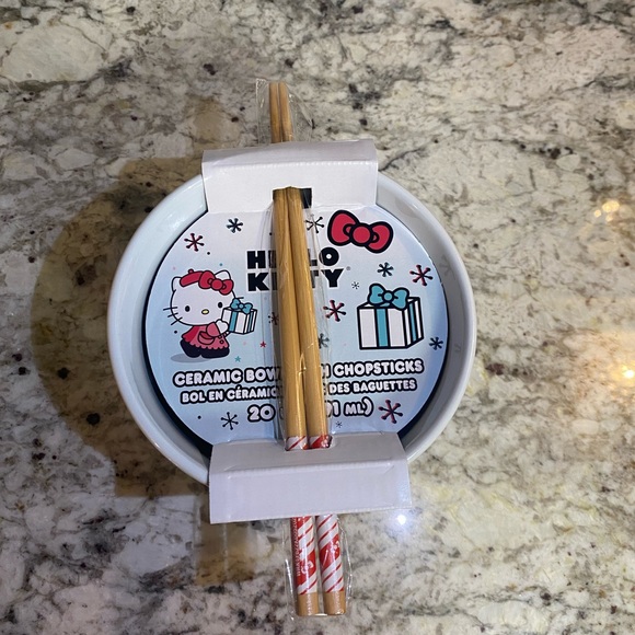 Hello Kitty Christmas bowl with chopsticks - Picture 3 of 4